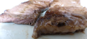 TANICAのヨーグルティアでステーキ肉を熟成させて焼いてみた TANICAのヨーグルティアでステーキ肉を熟成させて焼いてみた