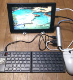 タブレットPCとUSB接続もできる折りたたみ式Bluetoothキーボードで快適環境