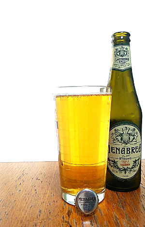 メナブレア・ストロング・ビール（BIRRA MENABREA STRONG）｜メナブレア(Menabrea)