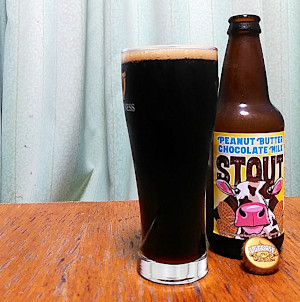 ピーナッツ・バター・チョコレート・ミルク・スタウト(Peanut Butter Chocolate Milk Stout)｜ロストコースト（Lost Coast Brewery）