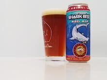シャーク・バイト・レッド・エール（Shark Bite Red Ale）｜ピザポート(Pizza Port)｜ABV:6.0%｜IBU:58